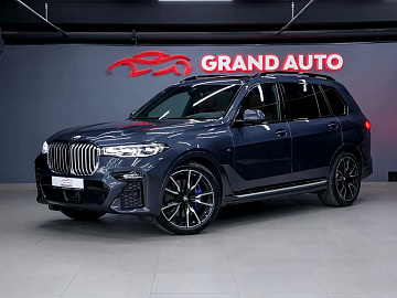 BMW X7